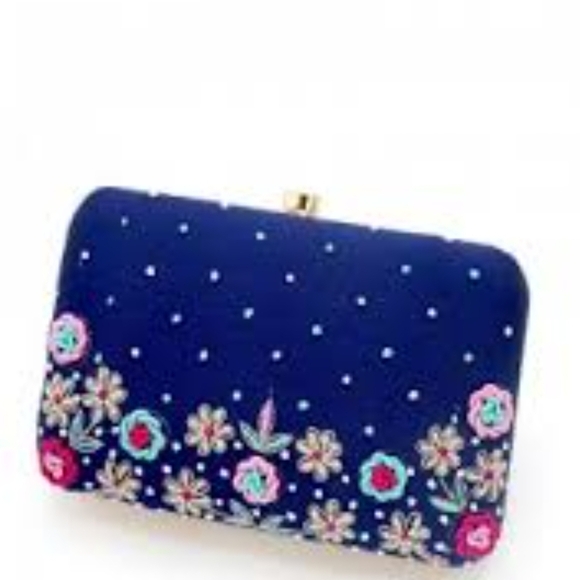 Beautiful  Floral Party Embroidered Blue Clutch / crossbody - Picture 1 of 7